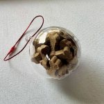 XMAS MICRO BONE BAUBLE